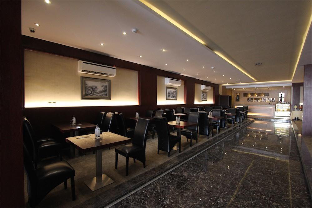 Taleen Granada Hotel Apartments Riyadh Ngoại thất bức ảnh