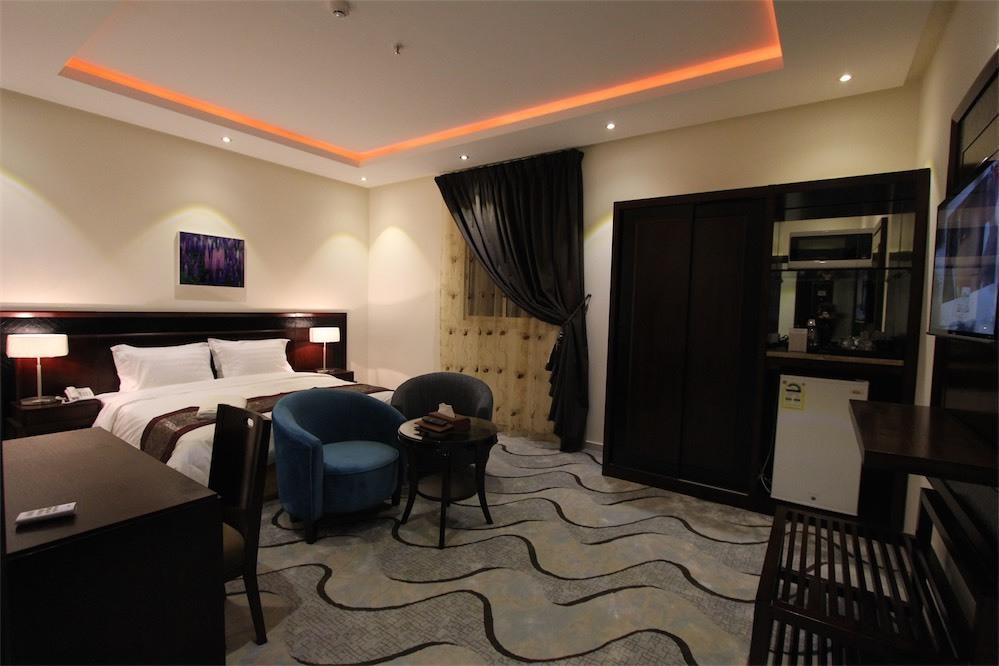 Taleen Granada Hotel Apartments Riyadh Phòng bức ảnh