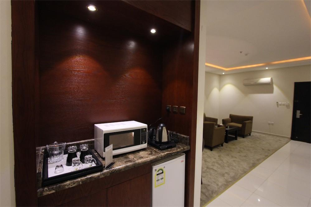 Taleen Granada Hotel Apartments Riyadh Phòng bức ảnh